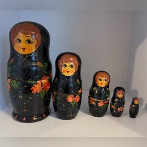 Vintage old Russian Nesting Doll MATRYOSHKA wood set of 5
